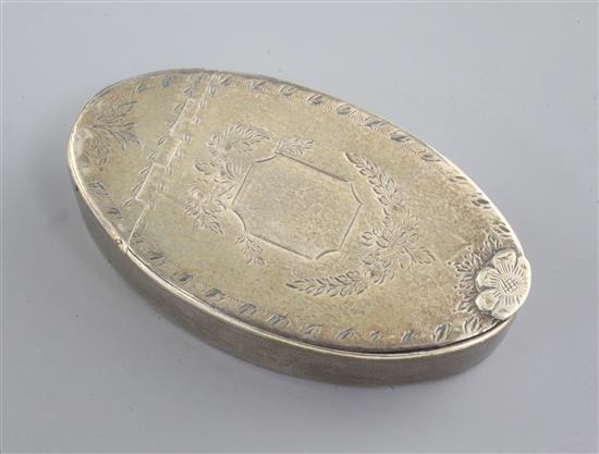 A George III silver oval snuff box by Phipps & Robinson, 88mm.